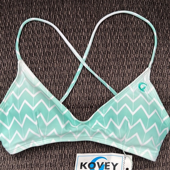 Kovey Swell Mint Ombre Bikini Top Size M - NWT! - Picture 4 of 12